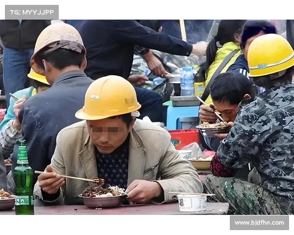 儿子打工赚,母亲为何一分钱没收到?调取监控后真相让人震惊(儿子打工说说心情短语) 儿子打工赚,母亲为何一分钱没收到?调取监控后真相让人震惊(儿子打工说说心情短语)